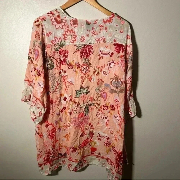 Bohemian peachy kimono shawl - Picture 4 of 4